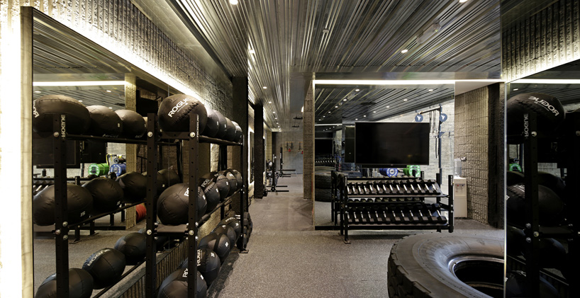 the-burrow-gym-lab-100-kuwait-designboom-02