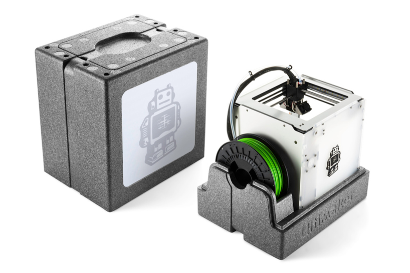 ultimaker 2 go backpack lets you take 3D printer