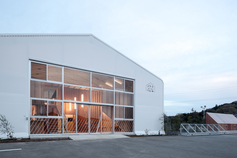 yasutaka-yoshimura-architects-fukumasu-base-japan-designboom-02