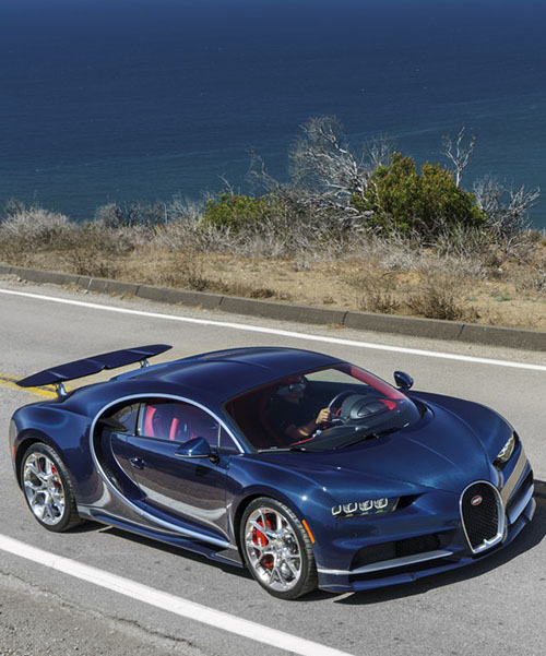 bugatti chiron shows off details with blue-tinted carbon fibre skin