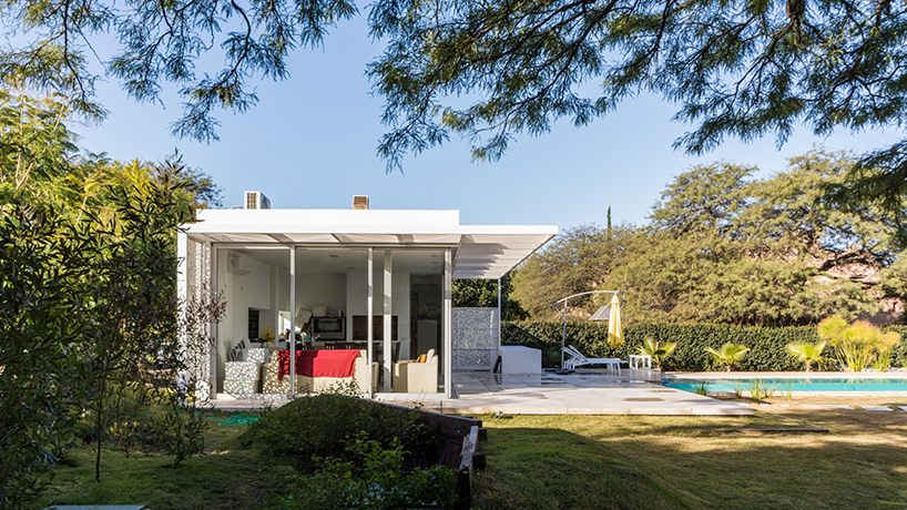 FCP-arquitectura-casa-mooe-house-cordoba-argentina-designboom-02