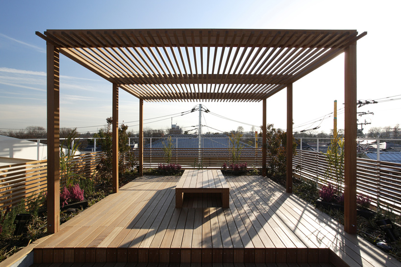 edward-suzuki-associates-a-villa-in-the-heart-of-tokyo-designboom-02