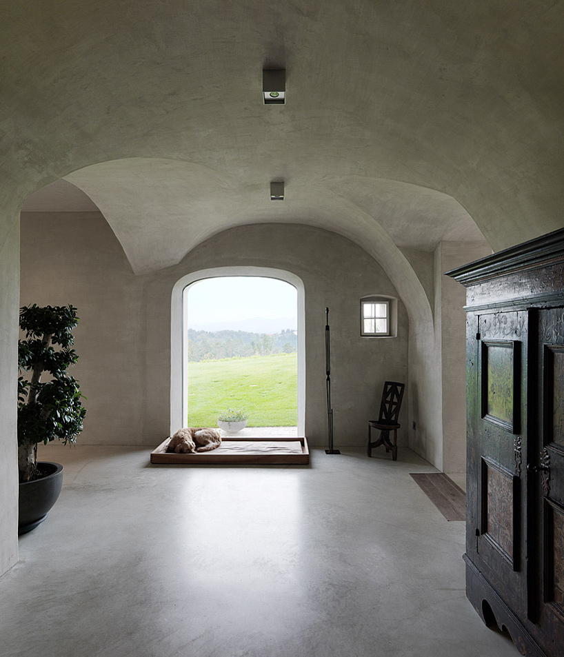 gangoly-and-kristiner-architeckten-haus-p-graz-designboom-02