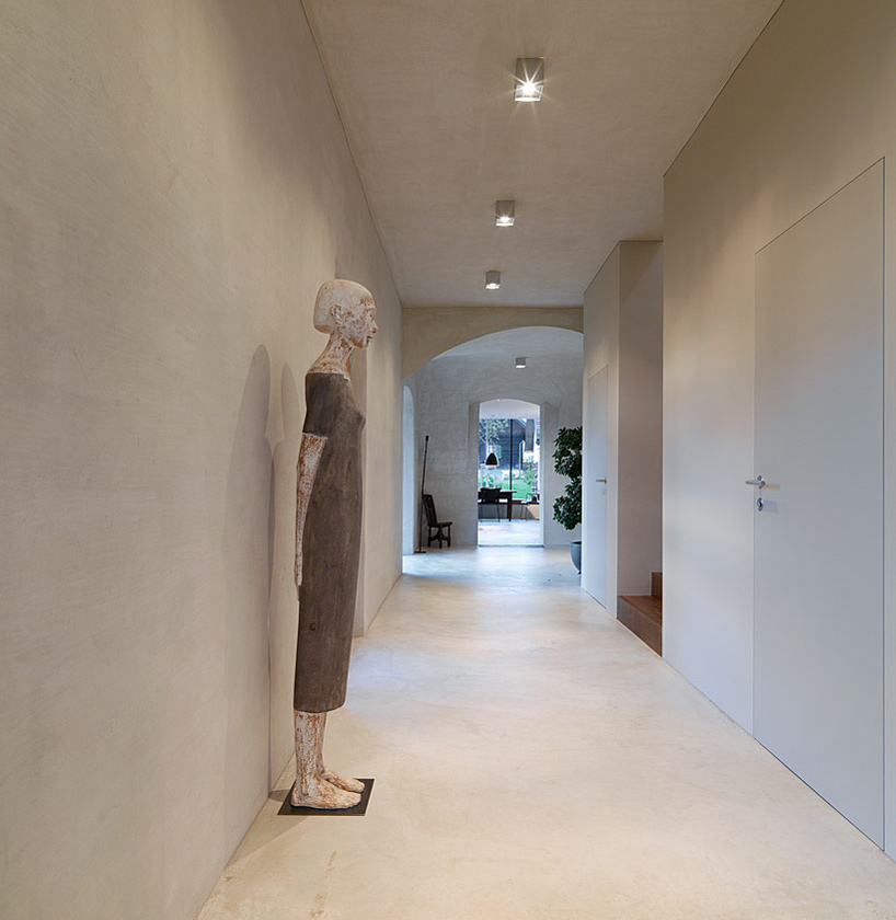 gangoly-and-kristiner-architeckten-haus-p-graz-designboom-02