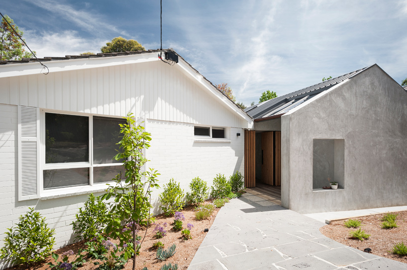 inbetween-architecture-doncaster-house-melbourne-australia-designboom-02