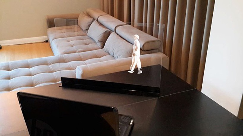 holovit hologram