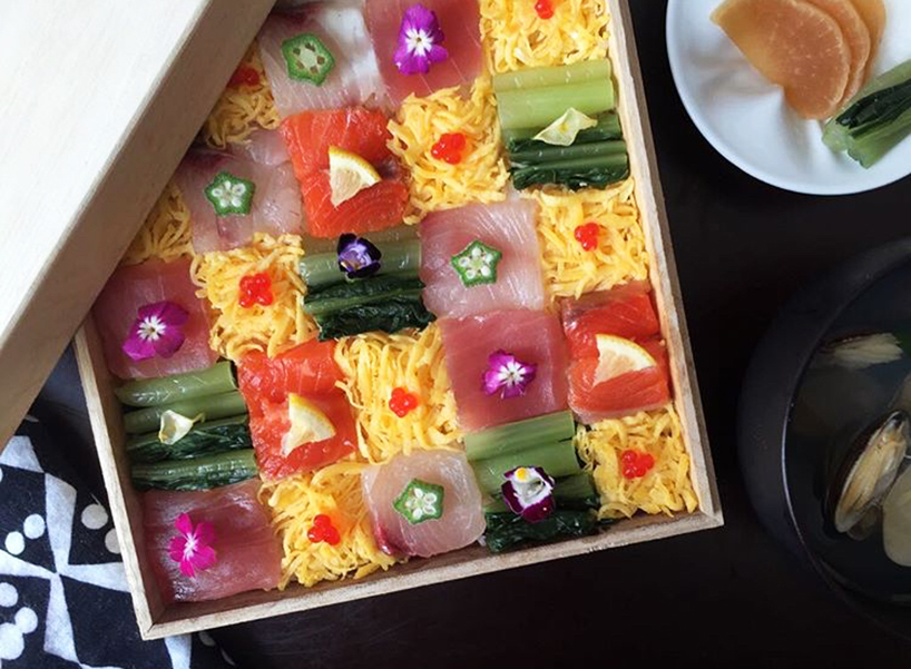 mosaic-sushi-japanese-food-instagram-trend-designboom-02