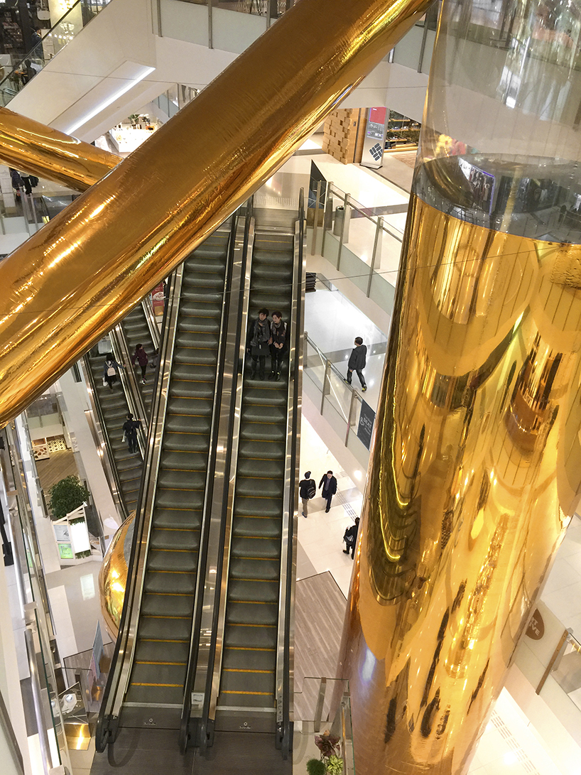 peoples-architecture-office-pao-golden-bubbles-k11-designboom-02