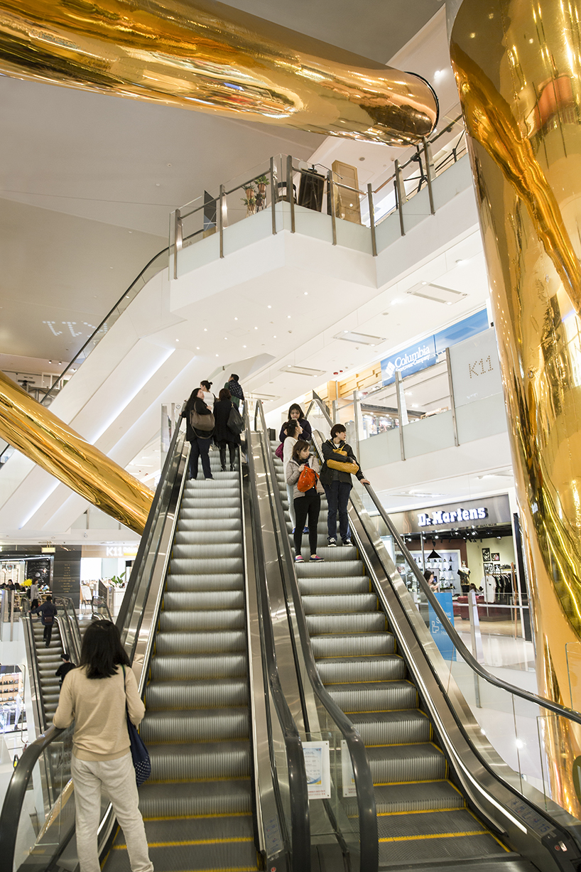 peoples-architecture-office-pao-golden-bubbles-k11-designboom-02