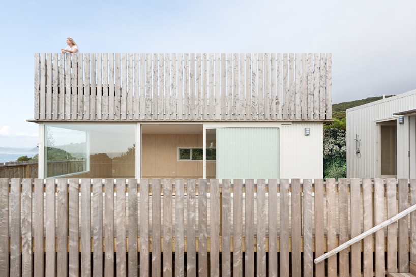 red architecture develops transportable surfers house in new zealand