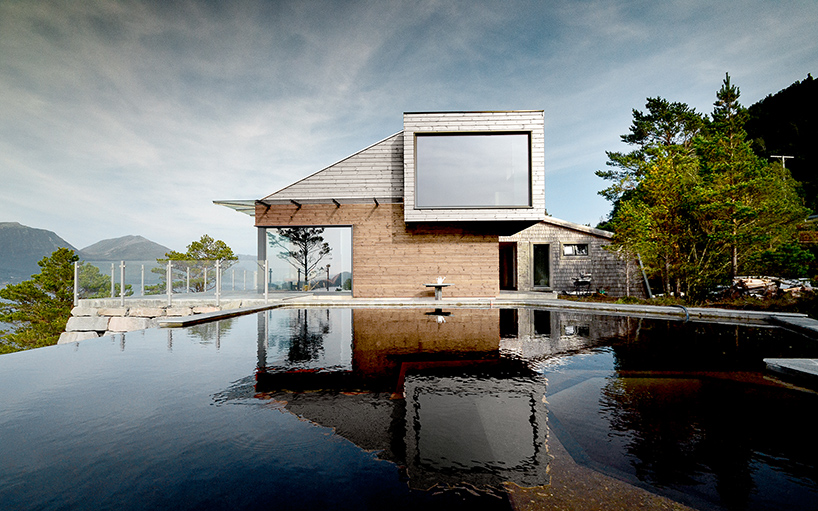 rever-&-drage-architects-cabin-straumsnes-tingvoll-norway-designboom-01