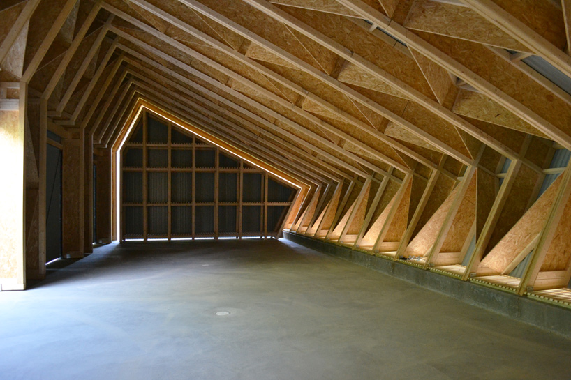 scarcity-and-creativity-studio-(scs)--a-pocket-farm-in-nes-designboom-02