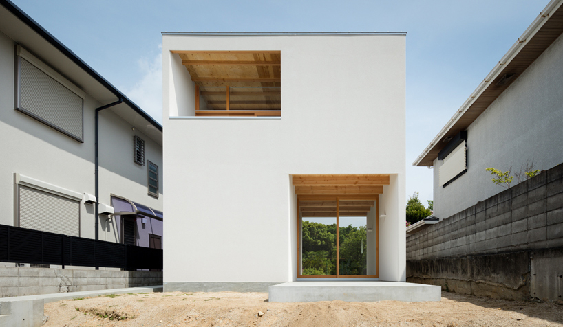 unfettered house in mikage formed by sides core