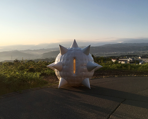 peace negates violence in inflatable sculpture by slow studio