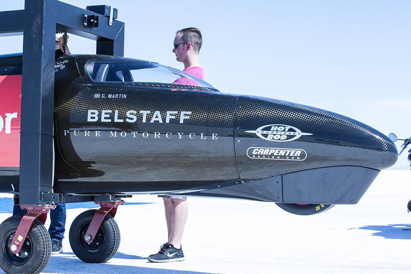 triumph-rocket-world-land-speed-record-attempt-guy-martin-designboom-02