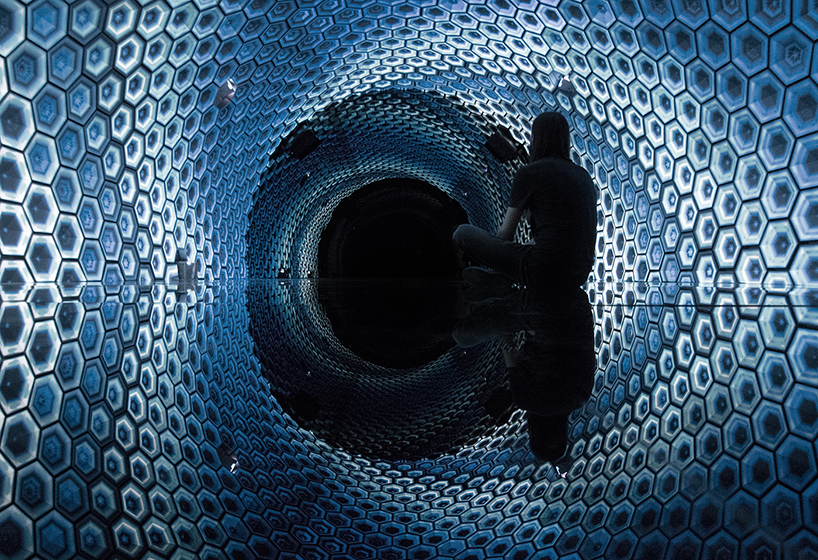 tundra-my-whale-inner-revision-d-museum-seoul-designboom-02