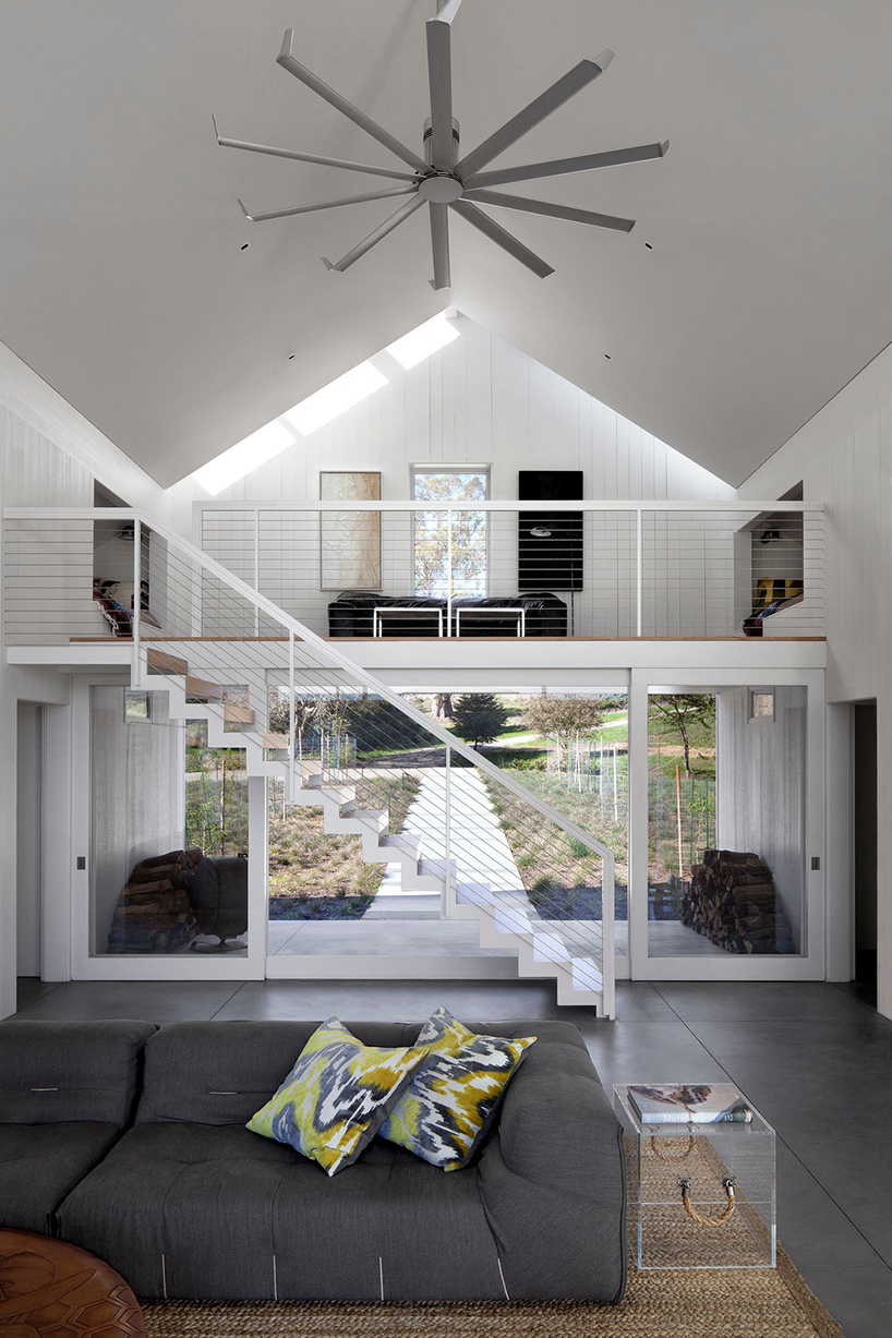 turnbull-griffin-haesloop-architects-hupomone-ranch-petaluma-california-designboom-02