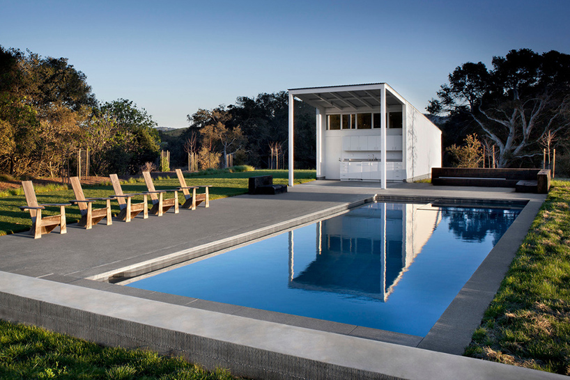turnbull-griffin-haesloop-architects-hupomone-ranch-petaluma-california-designboom-02