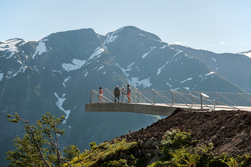utsikten-viewpoint-at-gaularfjellet-norway-national-tourist-routes-code-arkitektur-designboom-01