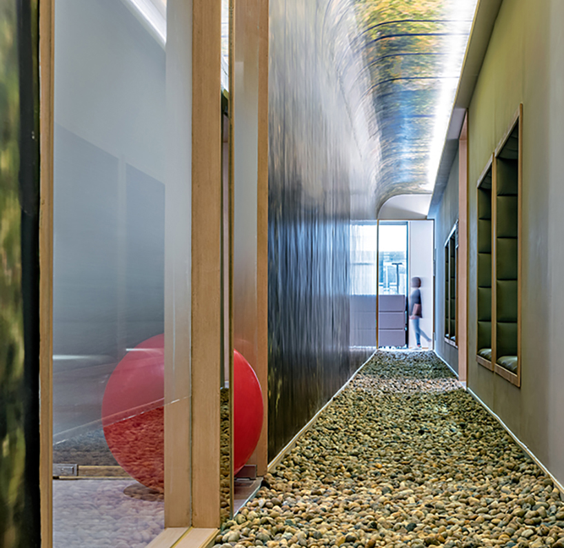 fountown co-working space vermilion zhou