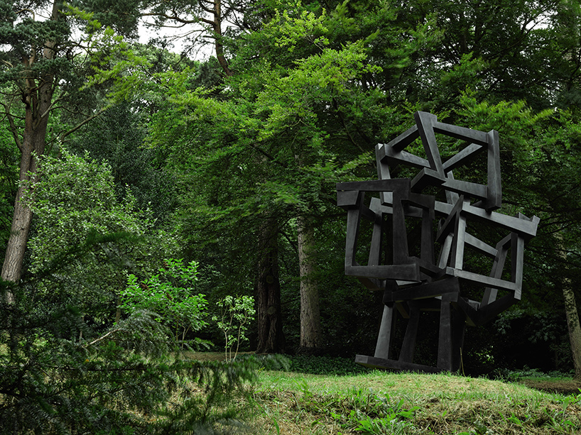 zaha hadid lilas pavilion sothebys beyond limits sculpture exhibition chatsworth house designboom