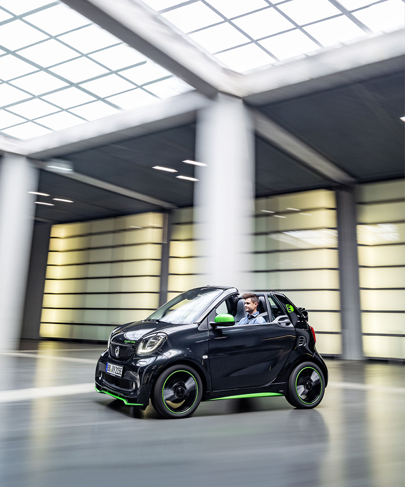 smart electric drive cabriolet: emission-free power introduced