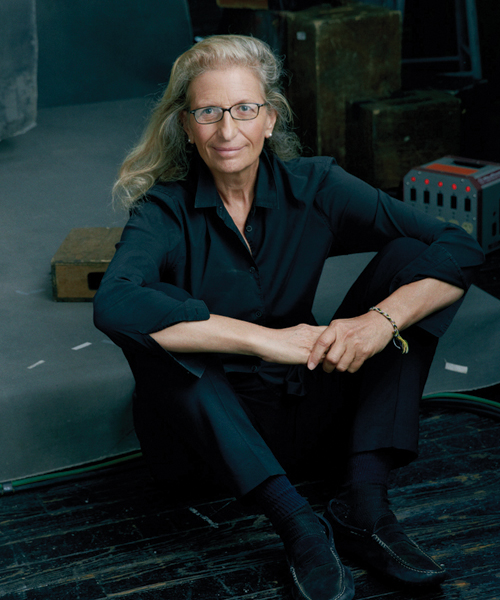 annie leibovitz's women: new portraits exhibition opens at fabbrica orobia in milan
