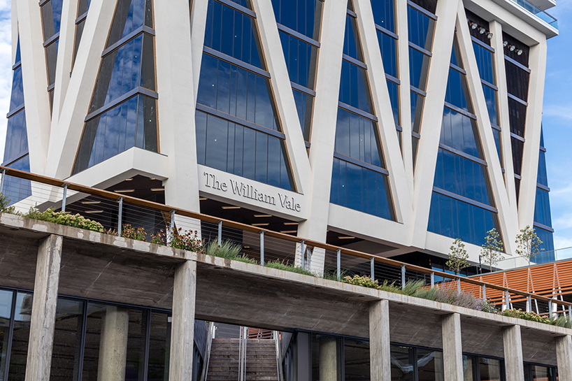 albo-liberis-the-william-vale-hotel-williamsburg-brooklyn-new-york-designboom-02