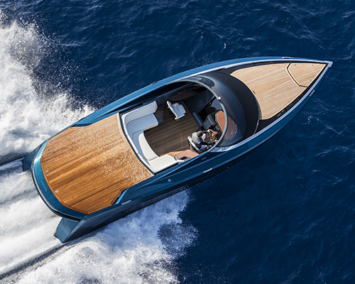 aston martin makes first voyage into the water with AM37 powerboat