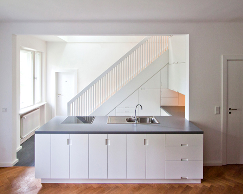 brandt + simon architekten restores 1930s house in berlin