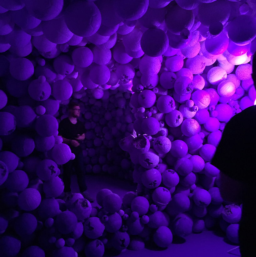 daniel-arsham-galerie-perrotin-designboom-05