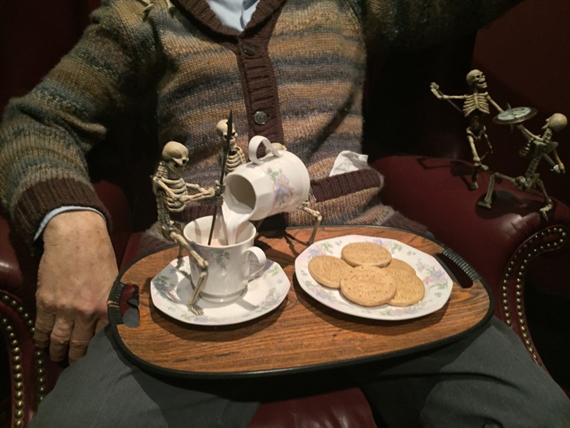 guillermo-del-toro-at-home-with-monsters-10