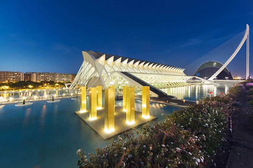 heinz-mack-the-sky-over-nine-columns-city-of-arts-and-sciences-valencia-designboom-02