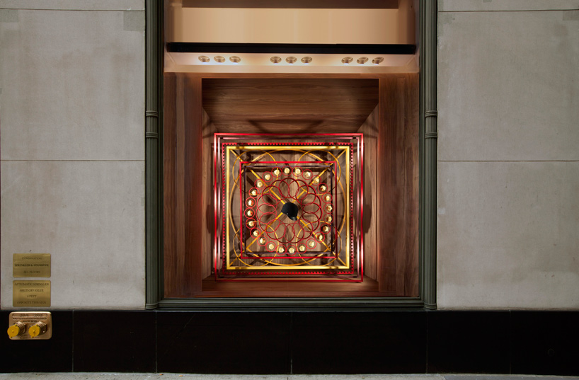 hermes-new-york-levi-van-veluw-window-installations-designboom-03
