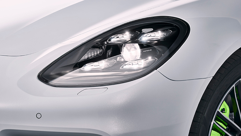 porsche panamera 4E hybrid designboom