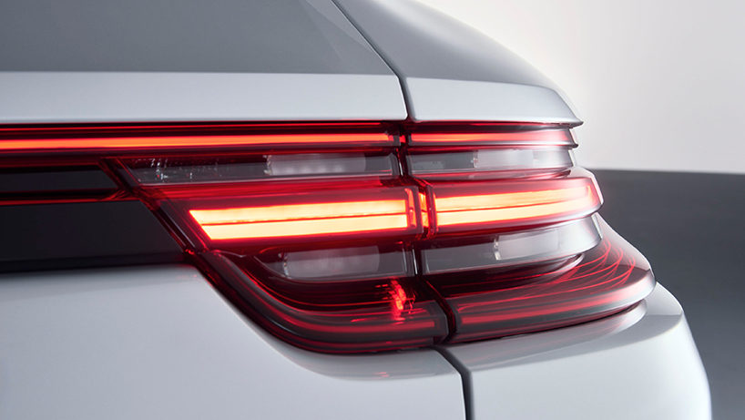 porsche panamera 4E hybrid designboom