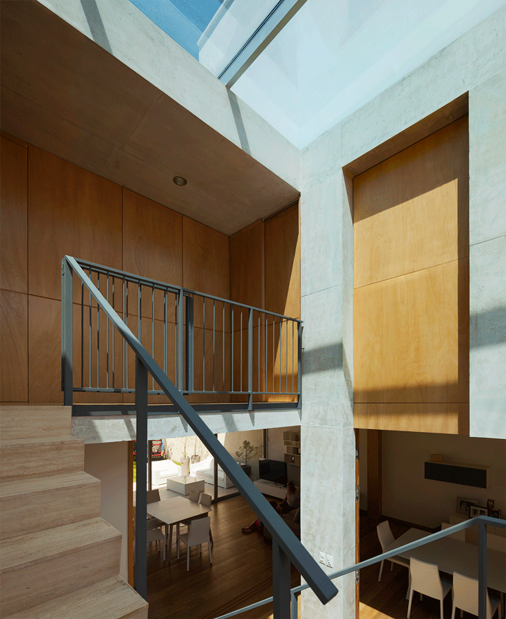 pedro-livni-karin-bia-libertad-street-house-uruguay-designboom-gif