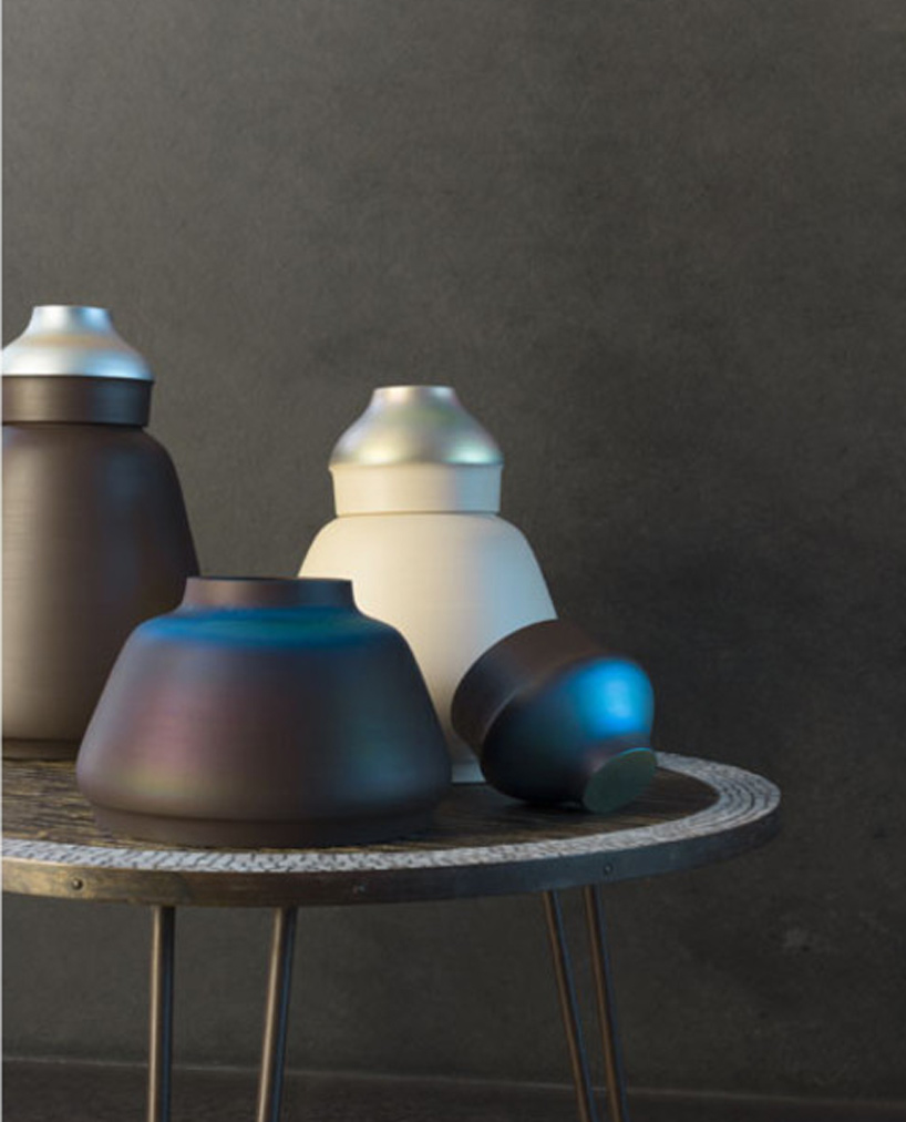 pulpo-hermann-a-weizeneggerat-makeup-vases-maison-et-objet-fall-designboom-02