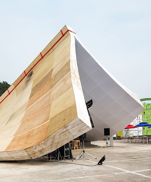 ron arad's jikji pavilion in korea celebrates the birth of the printed book