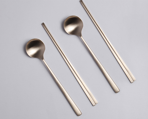 song seungyong updates traditional korean brassware for seoulbund