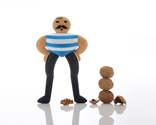 mikko senna's strongman nutcracker lends a helping hand