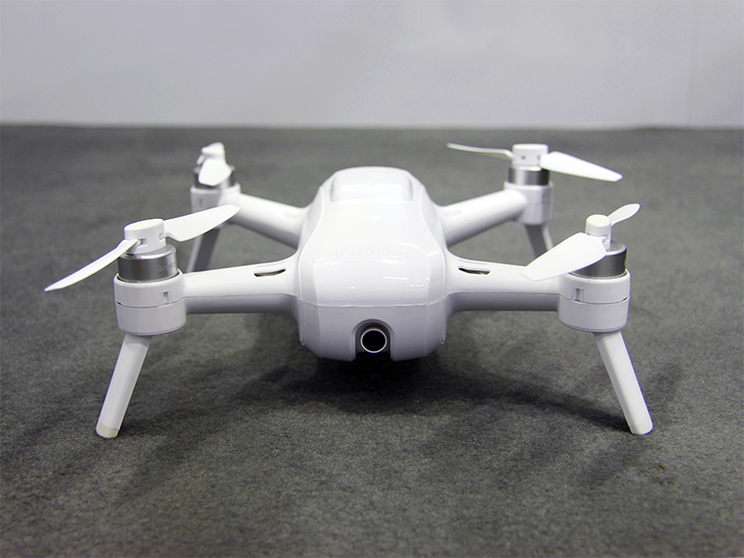 Yuneec breeze sale 4k selfie drone