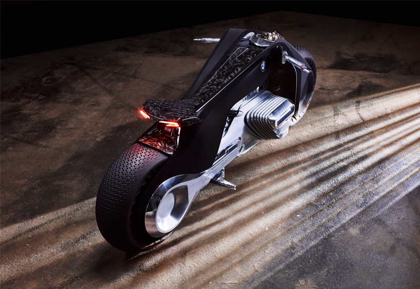 BMW's Motorrad Vision Next100 Concept Motorcycle Doesn't Drive