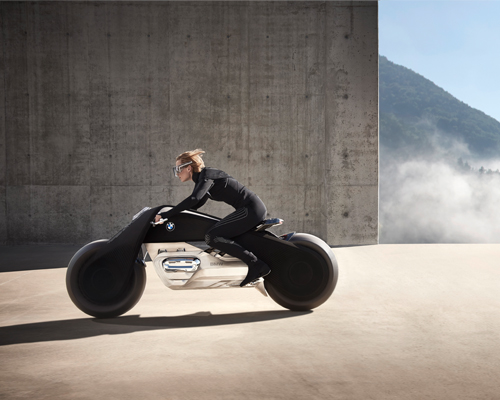 autonomous and fully connected BMW VISION NEXT 100 motorcycle
