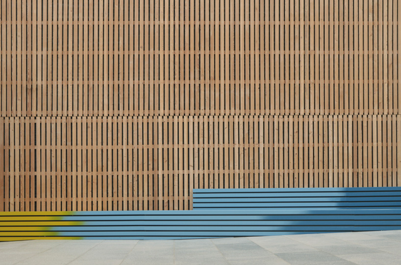 scau-js-l-troyes-business-school-france-designboom-04