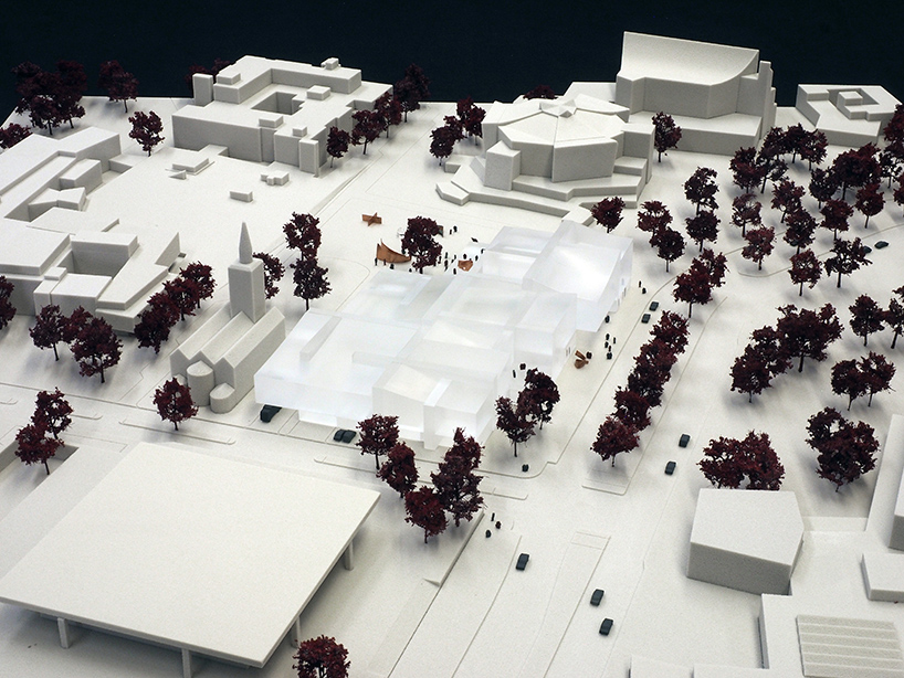 so-il-nationalgalerie20-berlin-museum-des-20-jahrhunderts-designboom-02