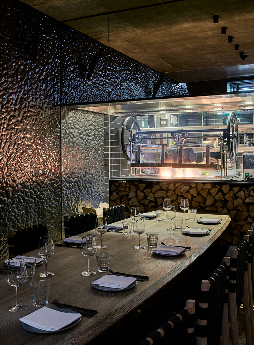 andy-martin-architecture-fucina-restaurant-london-designboom-02