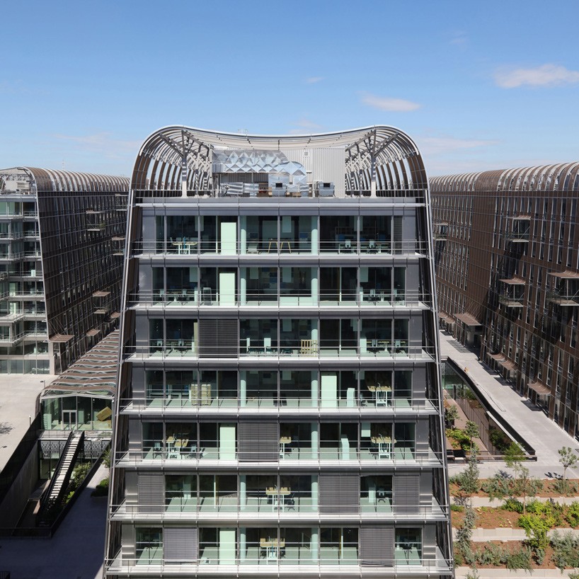 architecture-anne-demians-les-dunes-france-designboom-02