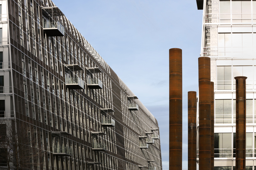 architecture-anne-demians-les-dunes-france-designboom-03