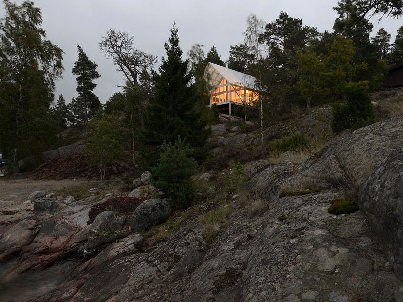 arrhov-frick-arkitektkontor-viggso-sweden-designboom-10